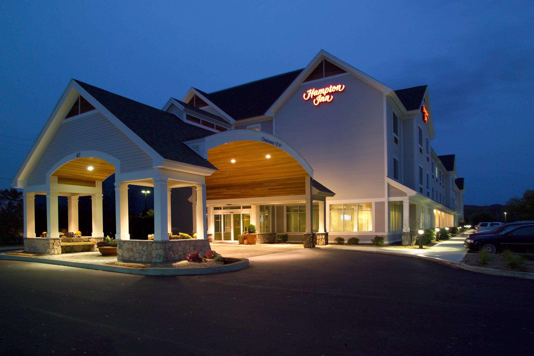 Hampton Inn Rutland/Killington Exterior photo