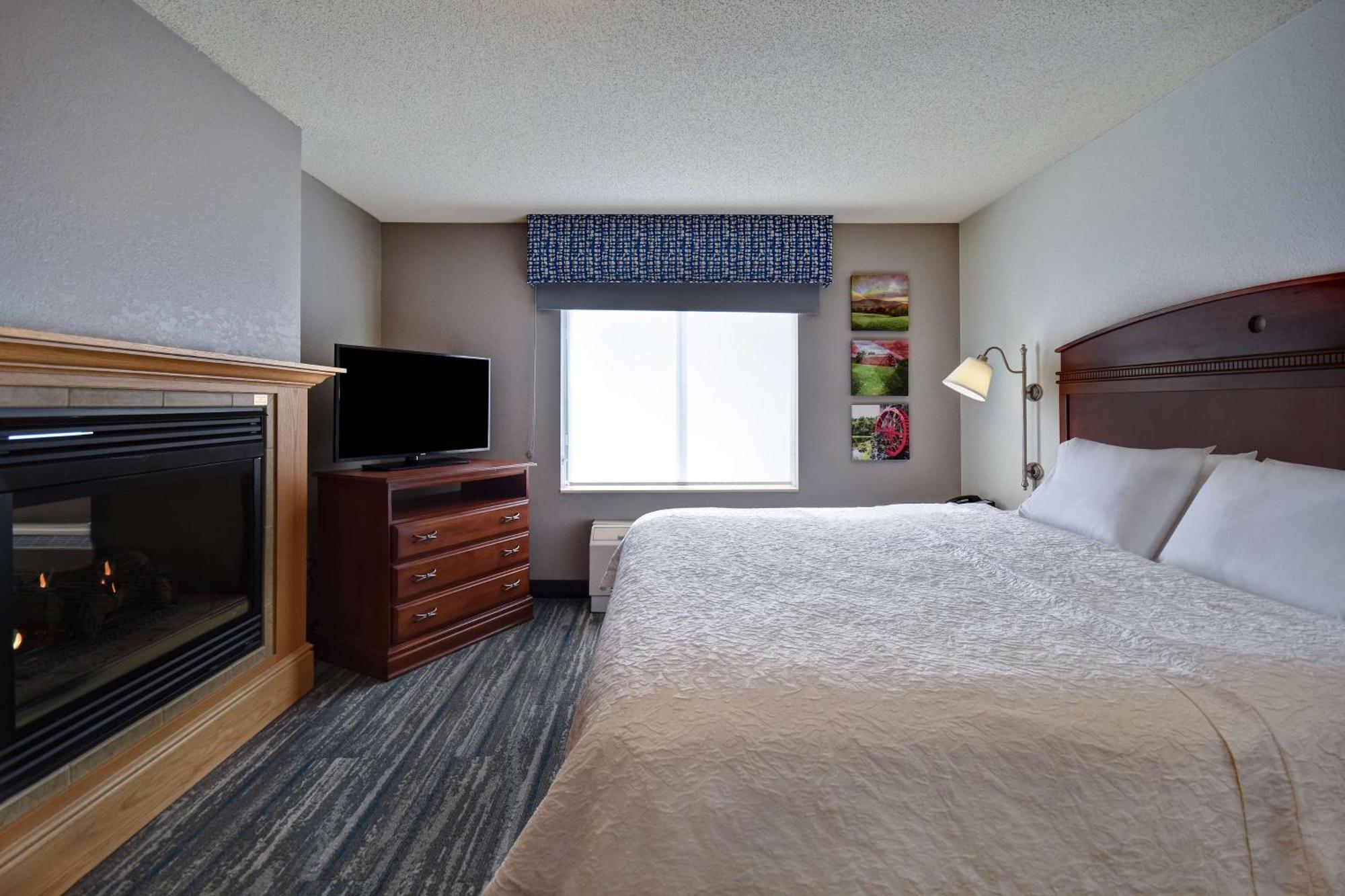 Hampton Inn Rutland/Killington Exterior photo