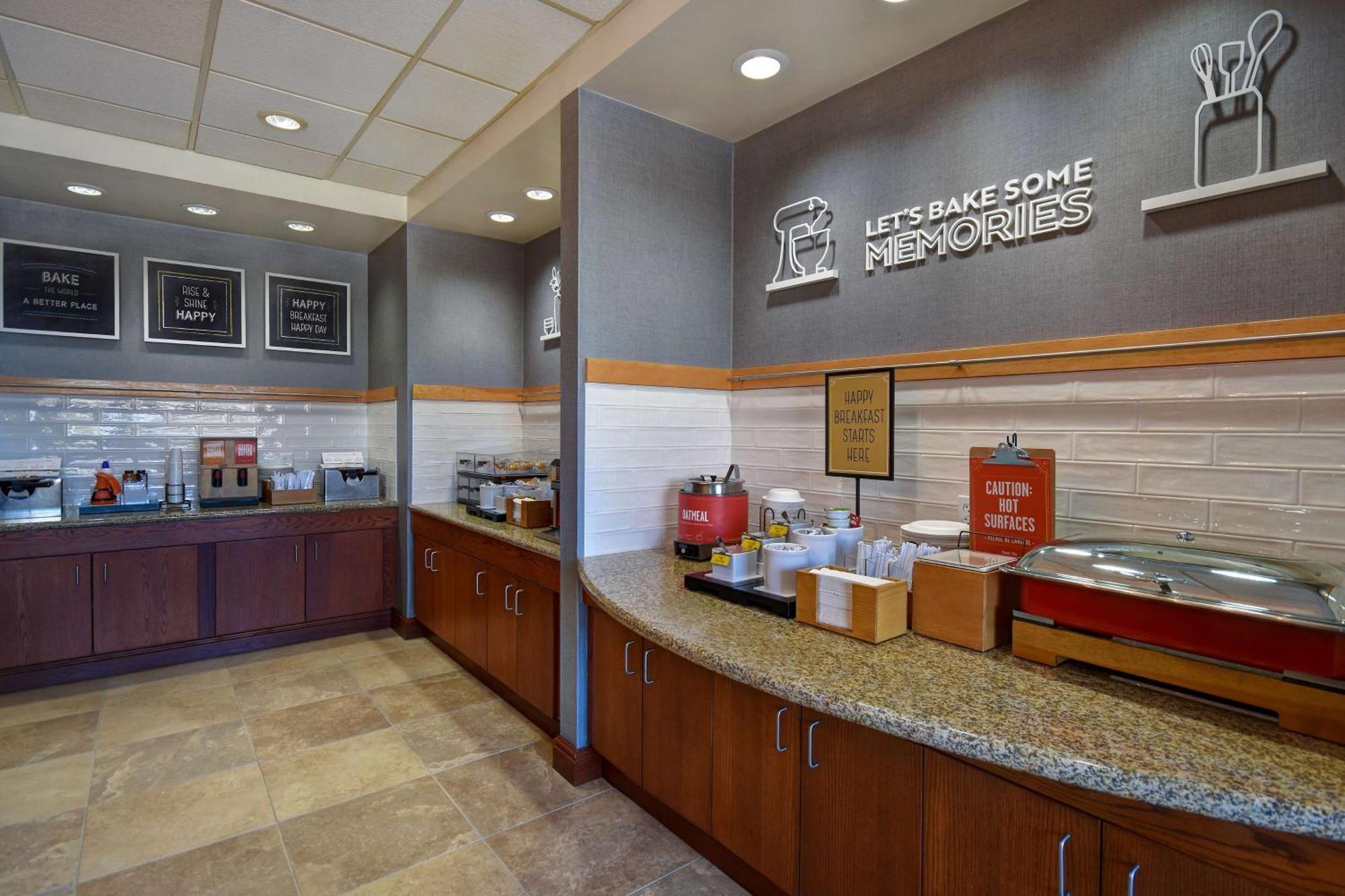 Hampton Inn Rutland/Killington Exterior photo