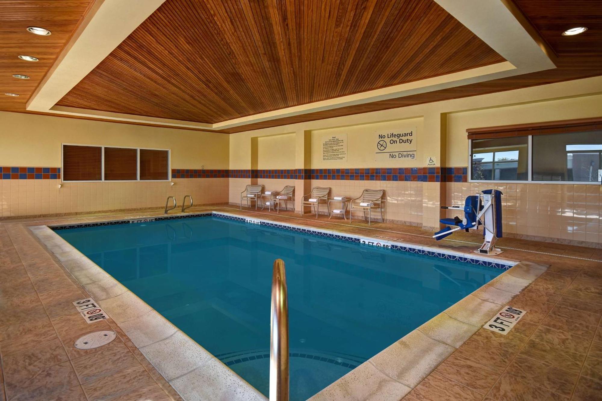 Hampton Inn Rutland/Killington Exterior photo